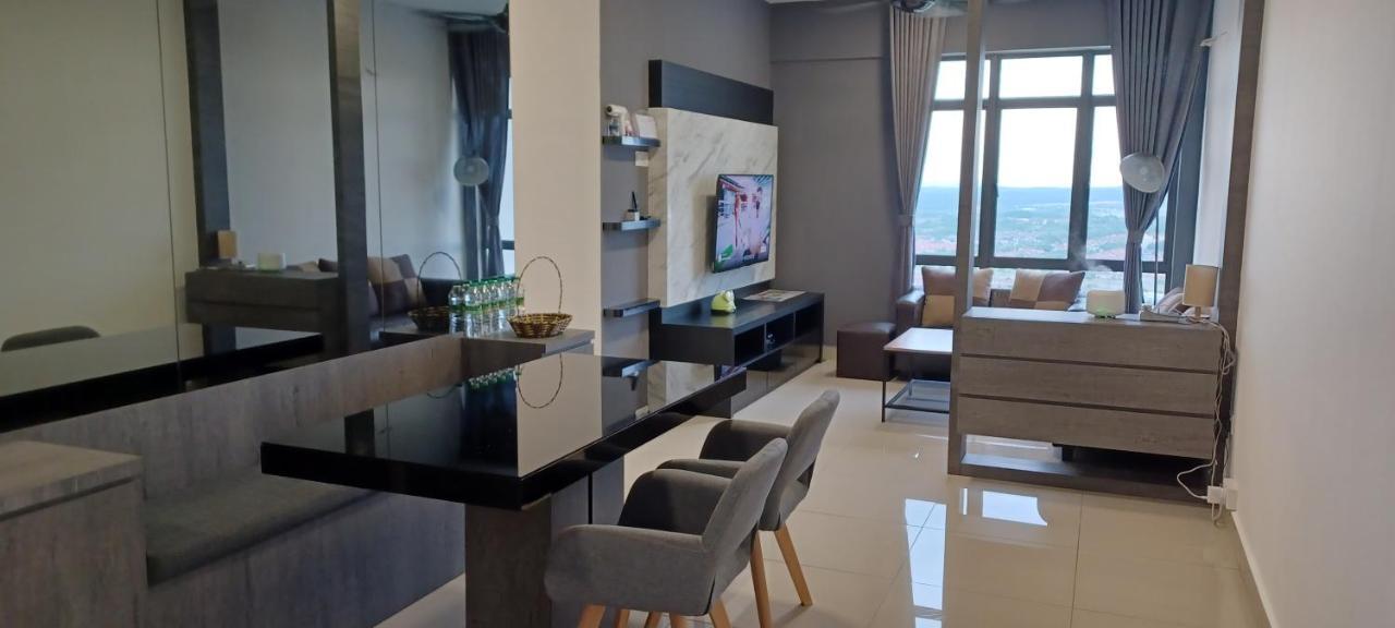 Modern Lifestyle Arc Austin Hills Johor Bahru Exterior foto